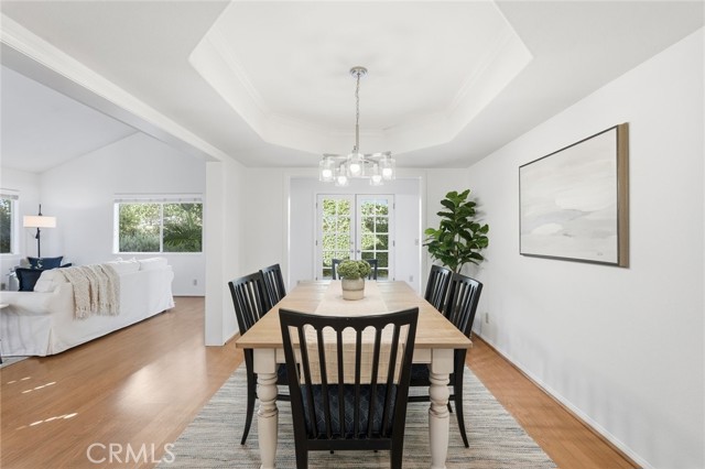 Detail Gallery Image 5 of 23 For 2113 Marshallfield Ln #B,  Redondo Beach,  CA 90278 - 4 Beds | 2/1 Baths