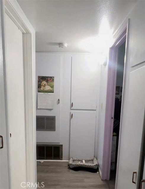 Image 4 of 11 For 913 Cherry Hills Drive