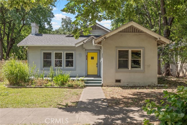 Detail Gallery Image 1 of 1 For 658 E 7th St, Chico,  CA 95928 - 4 Beds | 2 Baths