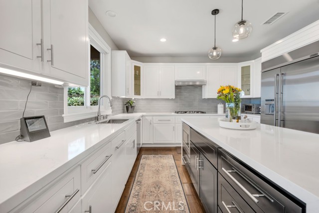 24234 Reyes Adobe Way, Valencia CA: https://media.crmls.org/medias/918c3f50-37c8-4405-851e-e646e5fd5eae.jpg