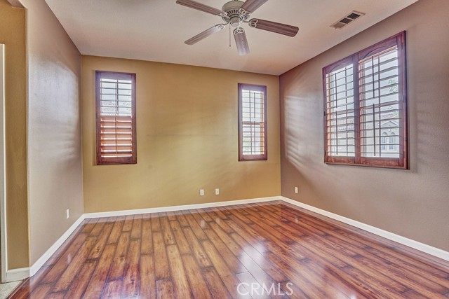 Detail Gallery Image 19 of 22 For 6273 Camposa, Corona,  CA 91752 - 2 Beds | 2/1 Baths