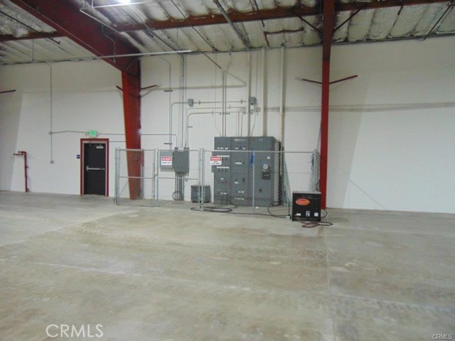 Image 11 of 27 For 250 Walsh Avenue
