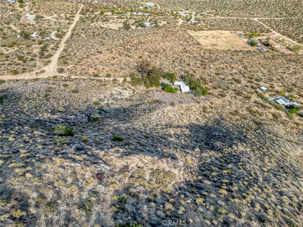 https://media.crmls.org/medias/918f9750-1518-4620-ac25-457ad4b52574.jpg?preset=X-Large