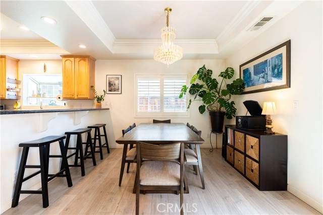 Detail Gallery Image 5 of 46 For 1356 S White Ave, Pomona,  CA 91766 - 3 Beds | 3 Baths