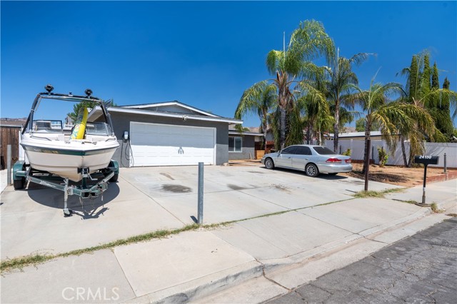 24150 Groven Ln, Moreno Valley, CA 92557 photo 4