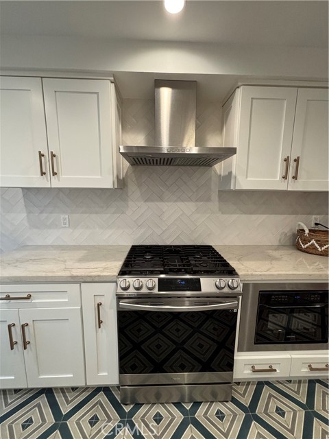 5533 Edward E Horton Lane, Encino CA: https://media.crmls.org/medias/9190f640-bfce-4c3c-be24-6e070f2187b1.jpg