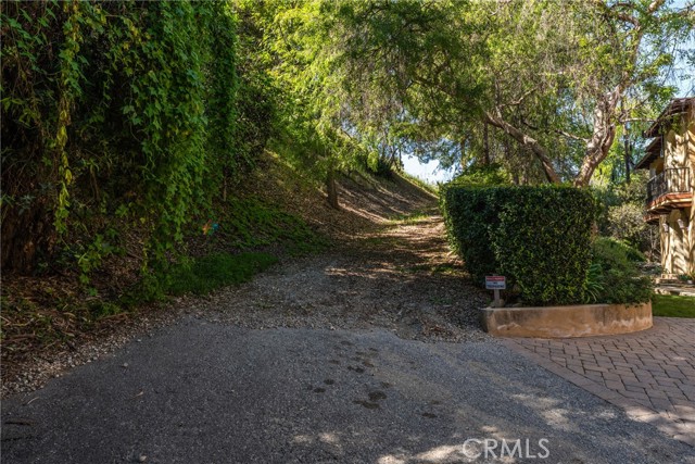 Detail Gallery Image 5 of 22 For 4551 Lindley Ave, Tarzana,  CA 91356 - – Beds | – Baths