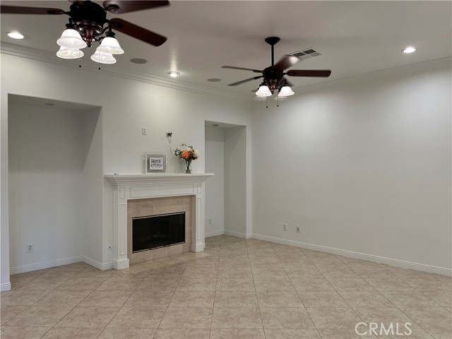 Detail Gallery Image 9 of 22 For 21355 Andalucia Ln, Huntington Beach,  CA 92648 - 3 Beds | 3/1 Baths