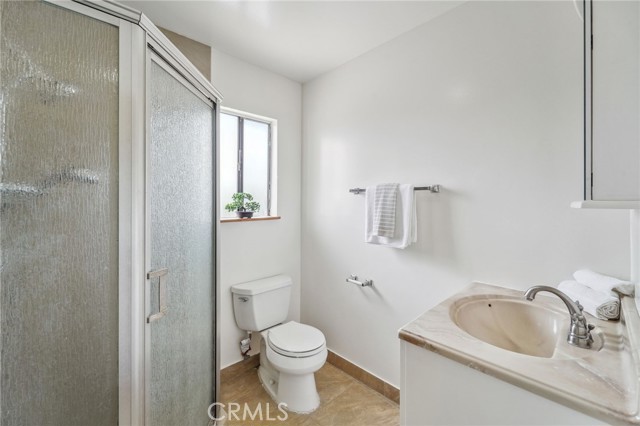 Bathroom #2