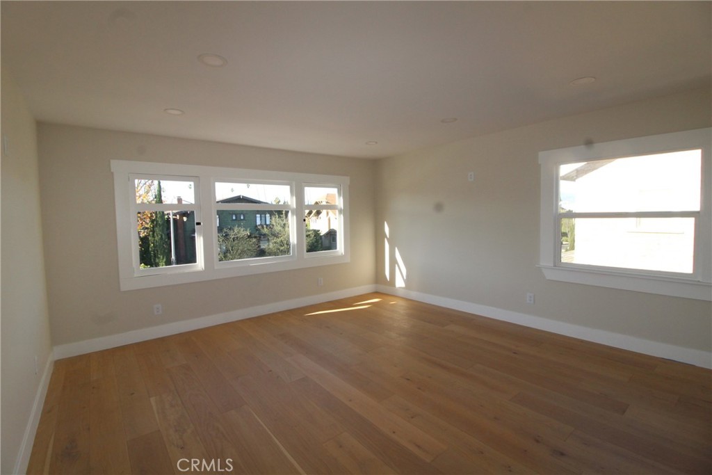 MLS #OC26150019 image #15