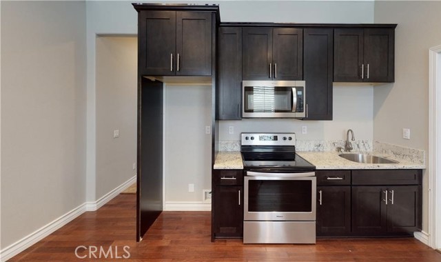 Detail Gallery Image 6 of 9 For 6029 Lily Rock Dr #2,  Fontana,  CA 92336 - 1 Beds | 1 Baths