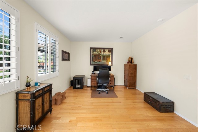 32392 Giverny Court, Winchester CA: https://media.crmls.org/medias/91933c61-8e29-4e2c-9576-844bd4f5ce82.jpg