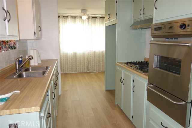 Detail Gallery Image 11 of 27 For 1774 Santiago Way, Hemet,  CA 92545 - 2 Beds | 1 Baths