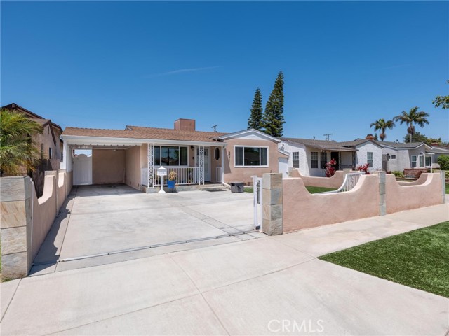 5011 W 133rd Street, Hawthorne CA: https://media.crmls.org/medias/919429d8-78af-4b5d-a8fb-788fd89ebeb0.jpg