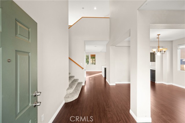 Detail Gallery Image 3 of 58 For 4028 Portola, Palmdale,  CA 93551 - 5 Beds | 3 Baths