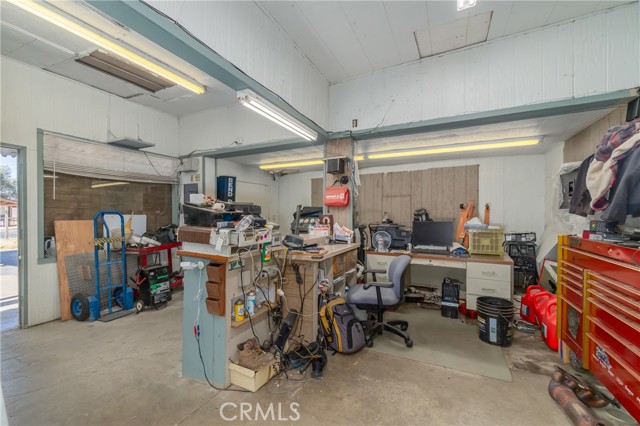 6000 E Highway 20, Lucerne CA: https://media.crmls.org/medias/91949702-0c56-4d8f-9d19-468c24fed3cd.jpg