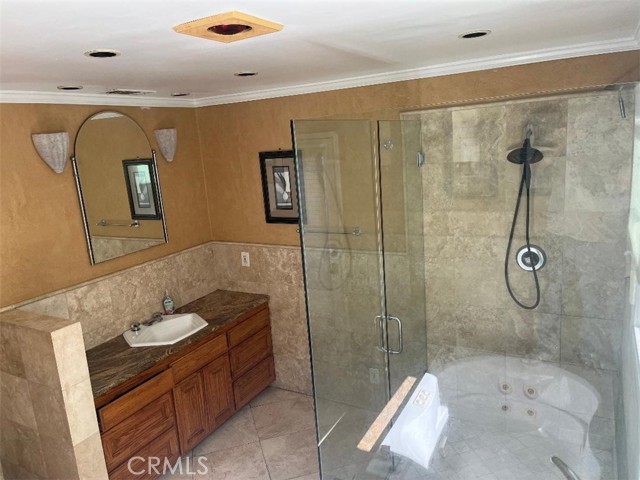 2257 Daisy Avenue, Long Beach CA: https://media.crmls.org/medias/9194bddf-1a85-4099-936e-c4dadd40ef45.jpg