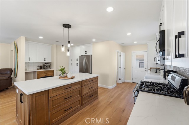 Detail Gallery Image 10 of 27 For 329 Catalpa Ave, Brea,  CA 92821 - 3 Beds | 2/1 Baths