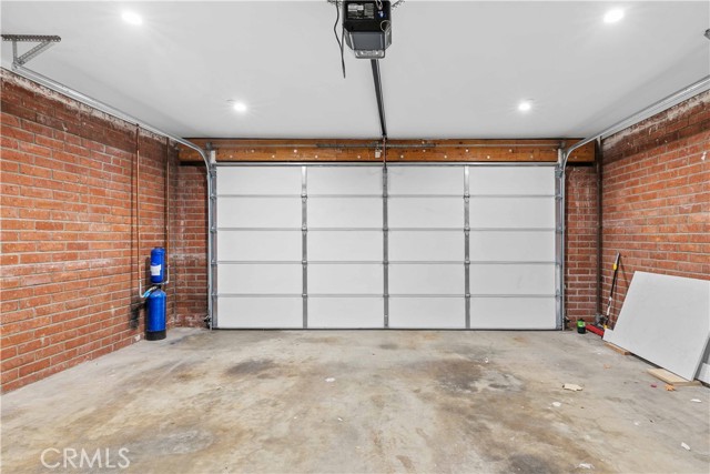 Detail Gallery Image 22 of 22 For 3340 Vickers Dr, Glendale,  CA 91208 - 3 Beds | 3 Baths