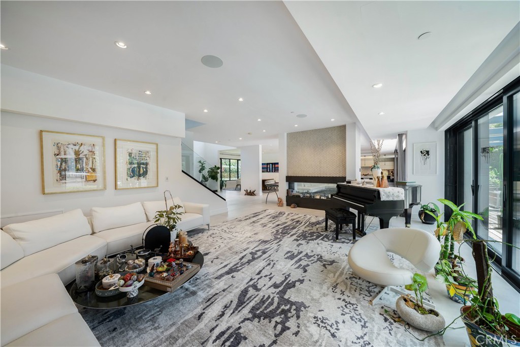 MLS #SR25176504 img 13