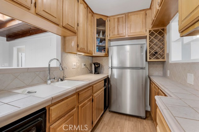 Detail Gallery Image 10 of 31 For 1640 N Lincoln, Burbank,  CA 91506 - 4 Beds | 2 Baths