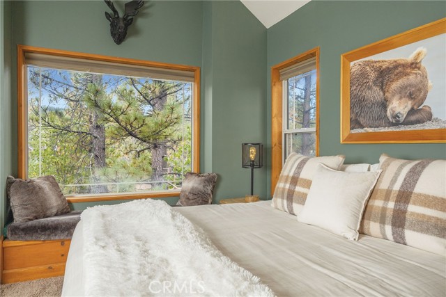 40189 Mahanoy Lane, Big Bear Lake, CA 92315