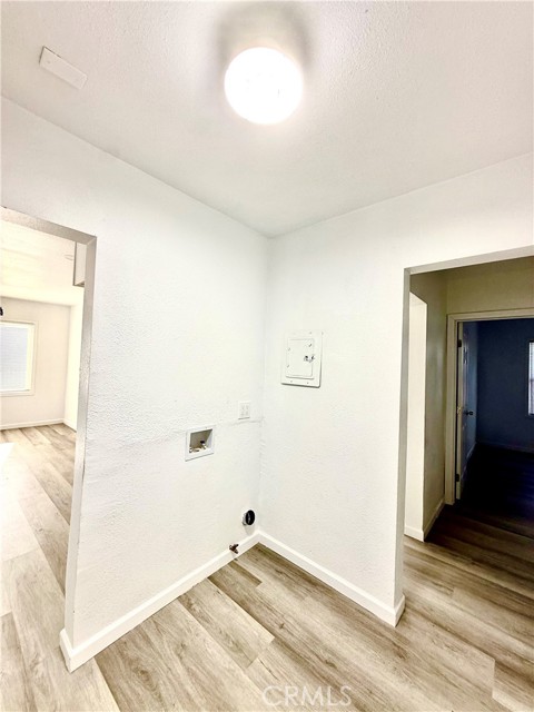 Detail Gallery Image 9 of 14 For 2511 E 131st, Compton,  CA 90222 - 3 Beds | 2 Baths