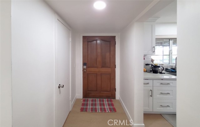 Detail Gallery Image 8 of 32 For 9862 Royal Palm, Garden Grove,  CA 92841 - 3 Beds | 2 Baths