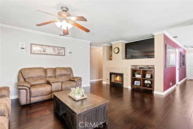 Detail Gallery Image 15 of 41 For 15124 Wright Ct, Fontana,  CA 92336 - 3 Beds | 2 Baths
