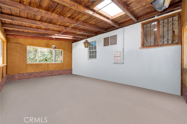 7937 Vantage Avenue, North Hollywood CA: https://media.crmls.org/medias/9198216a-4c66-4c43-8ae6-01cf26b780f5.jpg