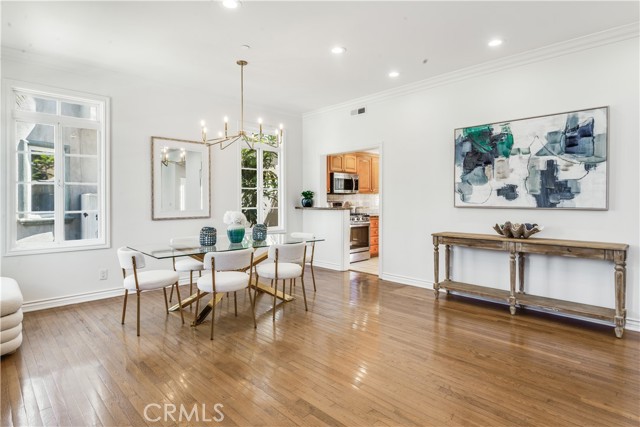 608 Knob Hill Avenue, Redondo Beach, California 90277, 3 Bedrooms Bedrooms, ,2 BathroomsBathrooms,Residential,For Sale,Knob Hill,SB26073677