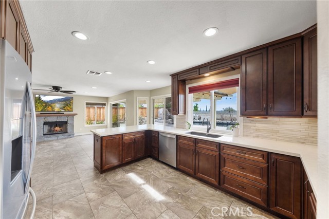 23573 Spindle Way, Murrieta CA: https://media.crmls.org/medias/919a024b-6ff6-46eb-bca6-13ad3d9e06b5.jpg
