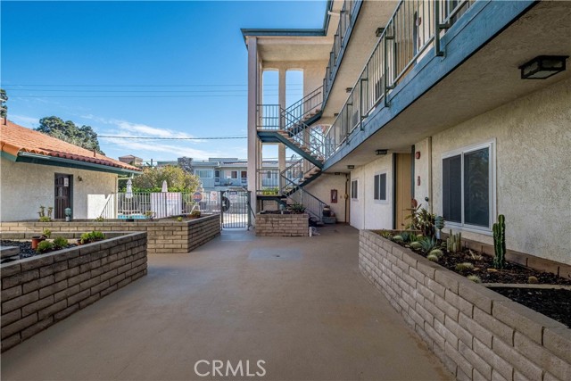 Detail Gallery Image 36 of 42 For 745 Main, El Segundo,  CA 90245 - 2 Beds | 2 Baths