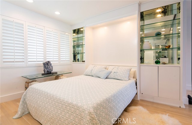 Detail Gallery Image 16 of 39 For 31561 Table Rock Dr #207,  Laguna Beach,  CA 92651 - 2 Beds | 2 Baths