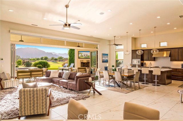 Detail Gallery Image 2 of 43 For 55615 Turnberry Way, La Quinta,  CA 92253 - 4 Beds | 4/1 Baths