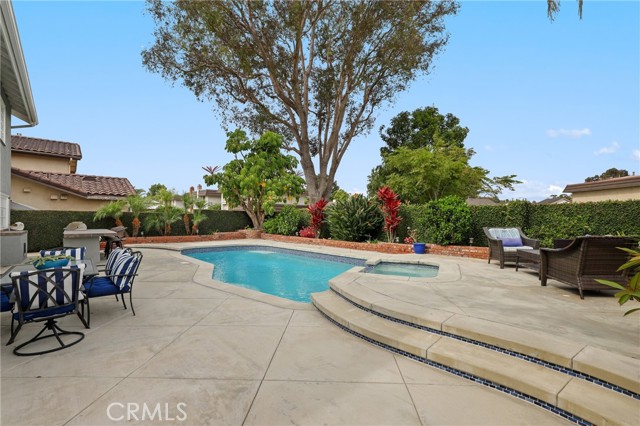 Detail Gallery Image 28 of 32 For 14422 Birmingham Dr, Westminster,  CA 92683 - 3 Beds | 3 Baths