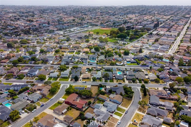 2405 Hawkins Avenue, Redondo Beach, California 90278, 3 Bedrooms Bedrooms, ,1 BathroomBathrooms,Residential,Sold,Hawkins,SB22122161