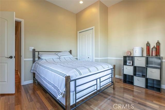 Detail Gallery Image 33 of 51 For 1301 Corona Dr, Glendale,  CA 91205 - 3 Beds | 5 Baths