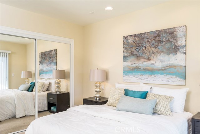 206 Calle Miramar, Redondo Beach, California 90277, 4 Bedrooms Bedrooms, ,3 BathroomsBathrooms,Residential,Sold,Calle Miramar,SB17021229