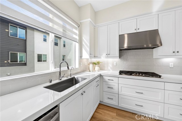 Detail Gallery Image 22 of 60 For 132 Abacus, Irvine,  CA 92618 - 3 Beds | 3/1 Baths