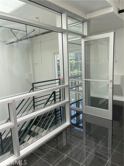 Detail Gallery Image 24 of 75 For 420 S San Pedro St #102,  Los Angeles,  CA 90013 - 2 Beds | 1/1 Baths