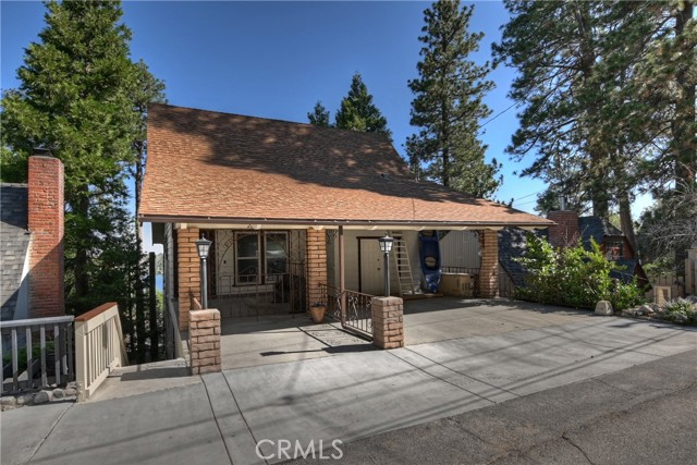 28844 Cedar Drive, Lake Arrowhead CA: https://media.crmls.org/medias/91a058ce-bb19-4435-b393-788be5b4981b.jpg