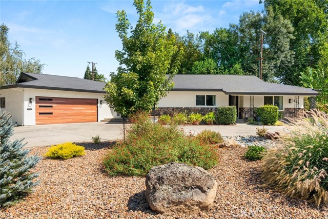 956 Manzanita Ave, Chico, CA 95926 photo 2