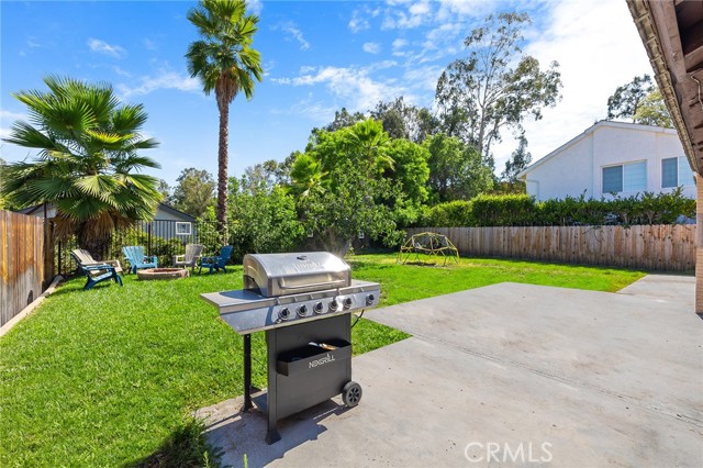 29951 Cactus Place, Temecula CA: https://media.crmls.org/medias/91a14f47-0354-4e8c-a364-77e7de0c0052.jpg