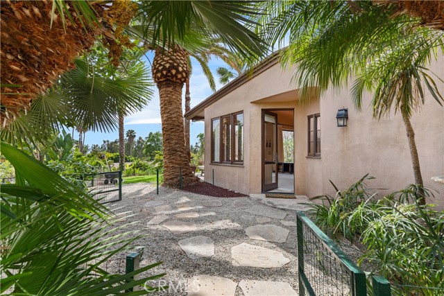 Detail Gallery Image 50 of 61 For 27409 Pacific Coast Hwy, Malibu,  CA 90265 - 4 Beds | 4 Baths