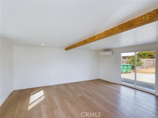 Detail Gallery Image 5 of 19 For 3284 Luna Ave, San Diego,  CA 92117 - 3 Beds | 1 Baths