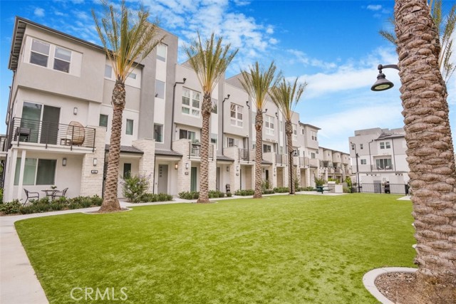 Detail Gallery Image 25 of 27 For 1118 S Urbana, Anaheim,  CA 92805 - 2 Beds | 2 Baths