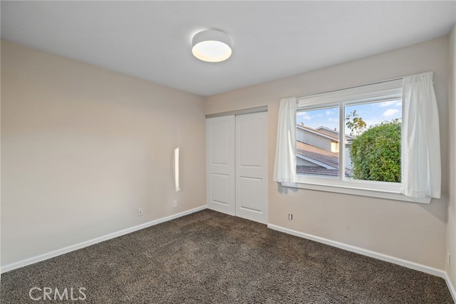 56 Ashbrook, Irvine CA: https://media.crmls.org/medias/91a2d2a9-acaf-45b6-baad-43bf268a0b02.jpg