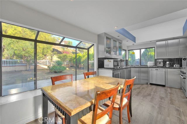 Detail Gallery Image 21 of 75 For 53 Westbrook Ln, Phillips Ranch,  CA 91766 - 4 Beds | 3 Baths