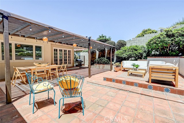 556 Via Media, Palos Verdes Estates CA: https://media.crmls.org/medias/91a2eed9-bf69-4457-9e1c-bded9d14aea3.jpg